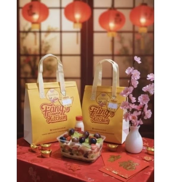 Hampers CNY thermal bag Asinan paket M