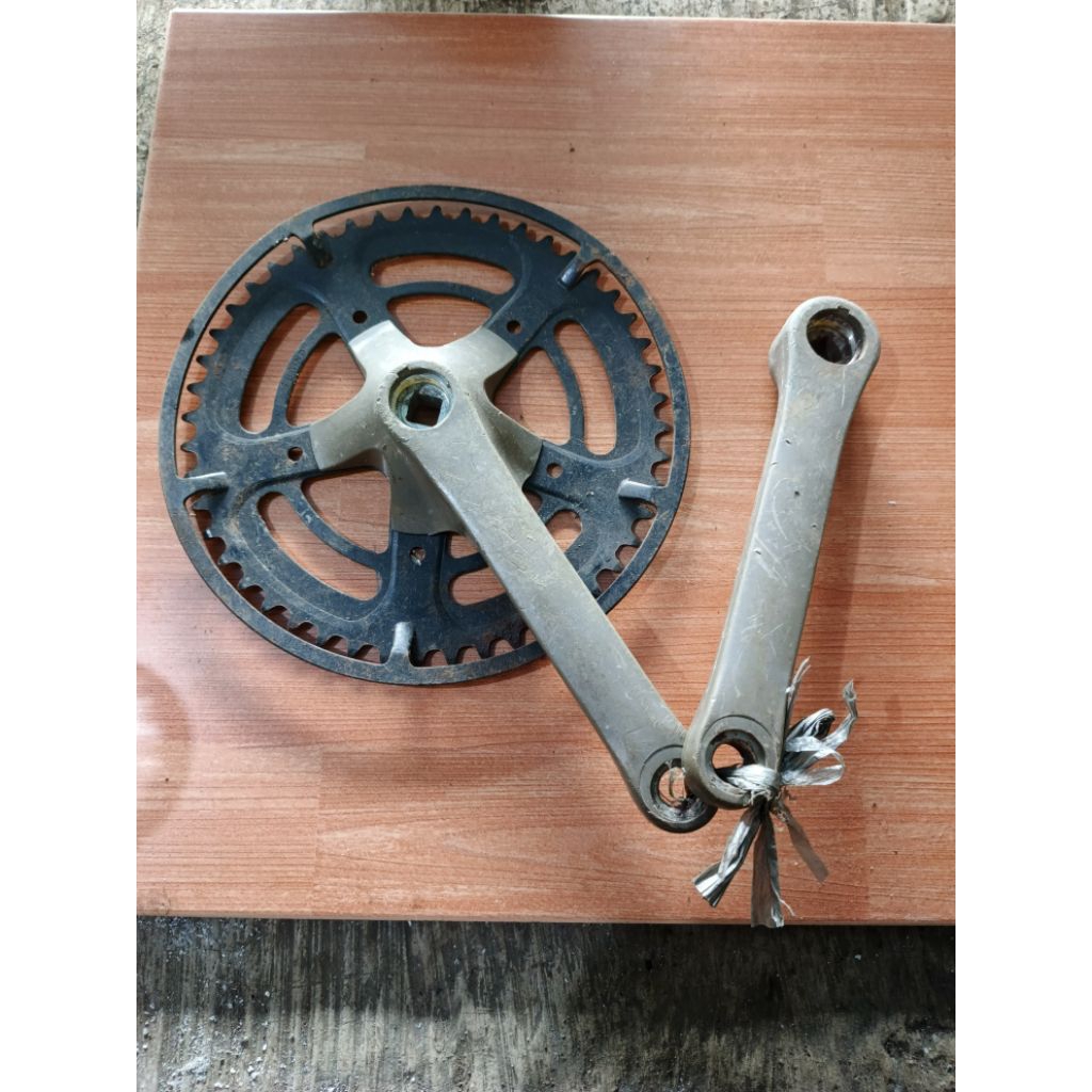 crankset sepeda lipat atau fixie single speed merk sugino japan
