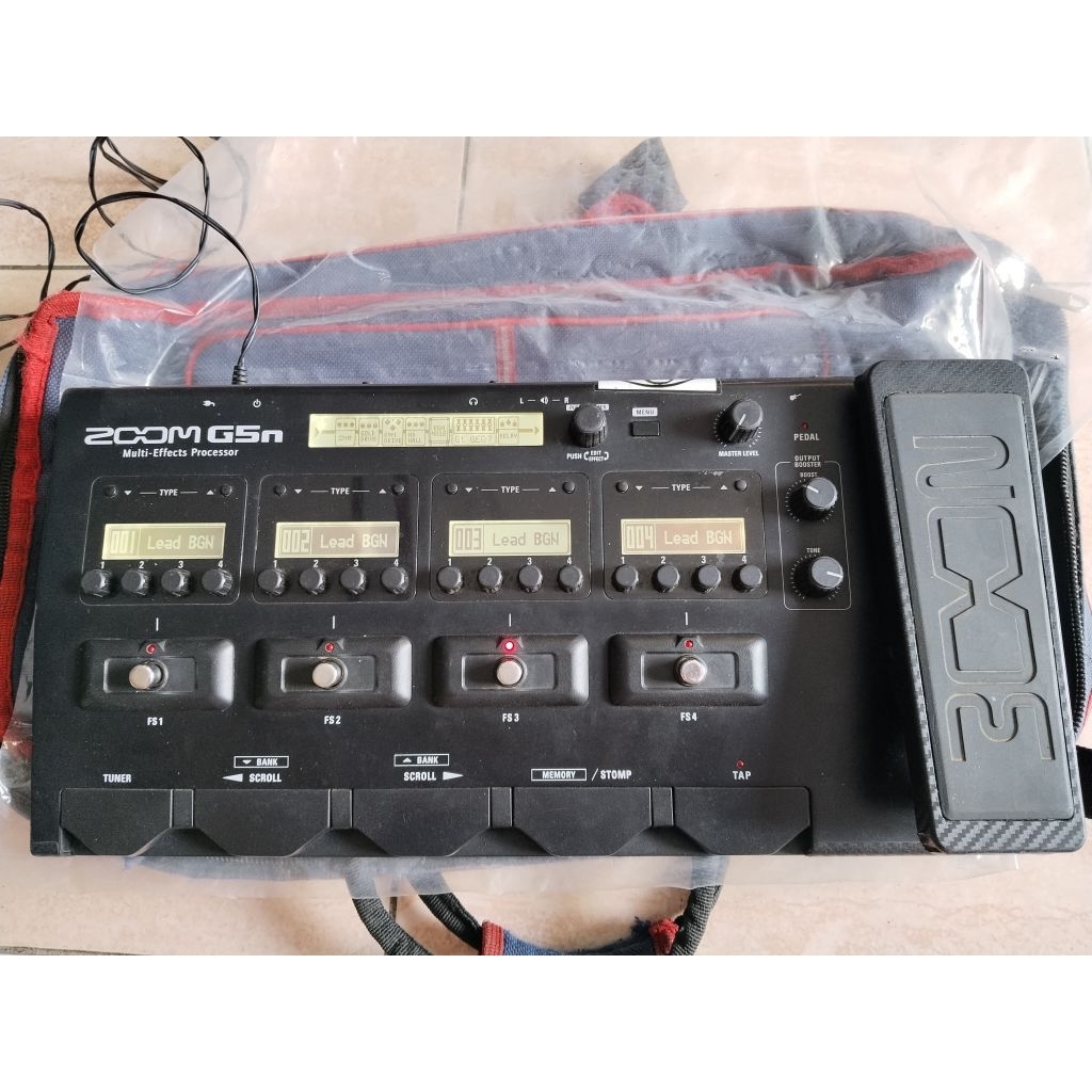 effek gitar zoom G5n mulus jg presisi dan normal