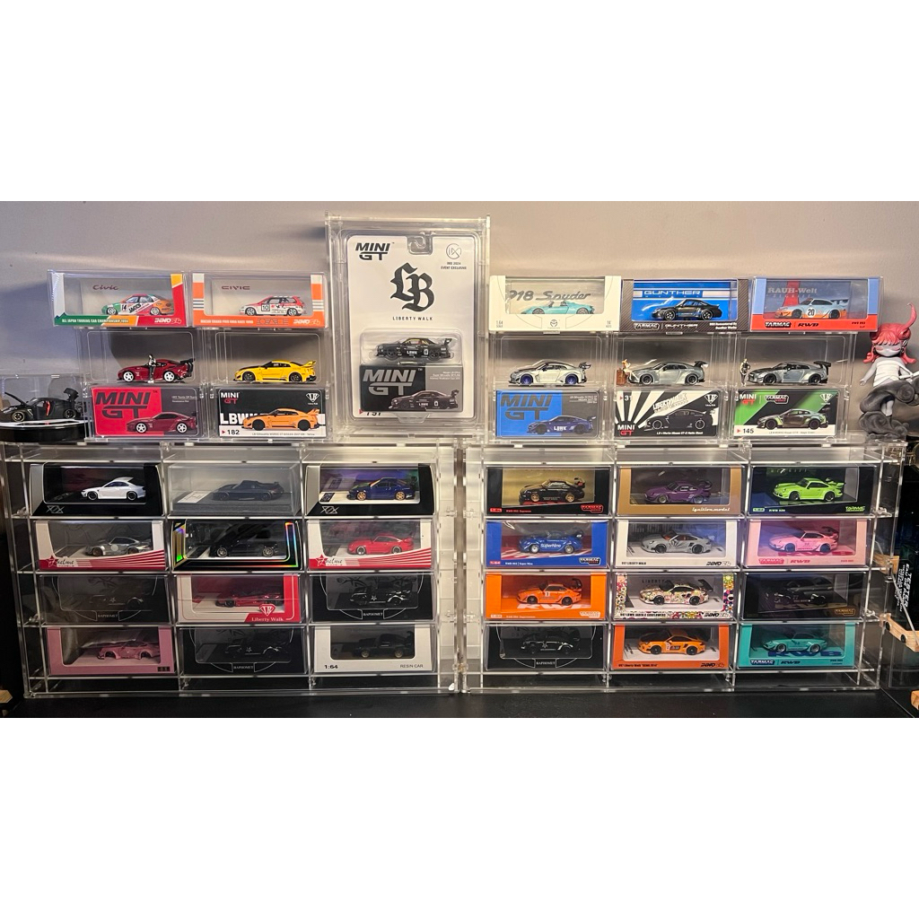 Mini gt R35 182 Unsealed