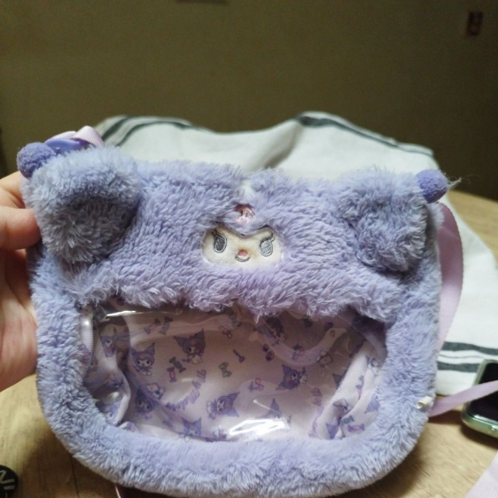 Tas selempang kuromi