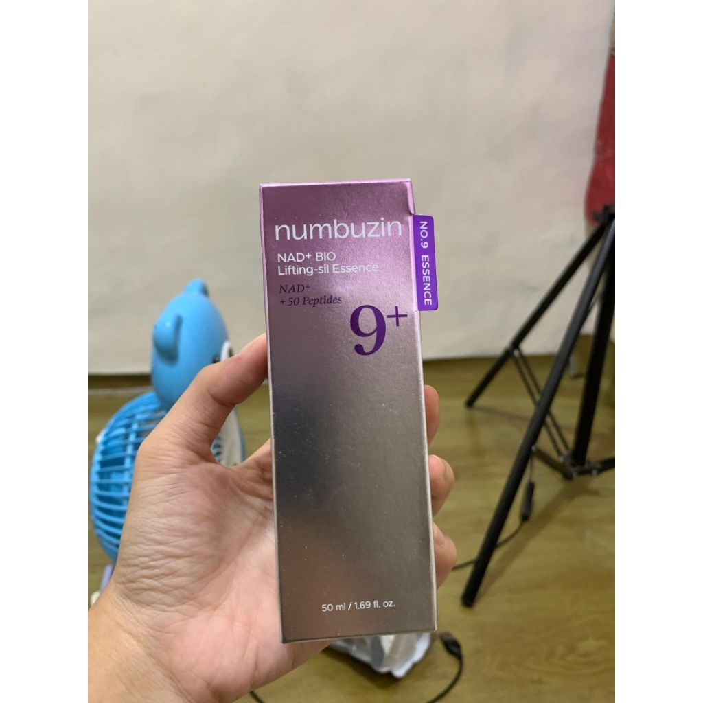 numbuzin no.9 Essence preloved)