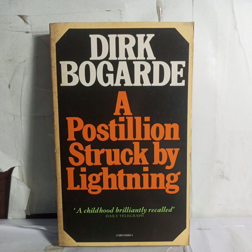 Novel DIRK BOGARDE