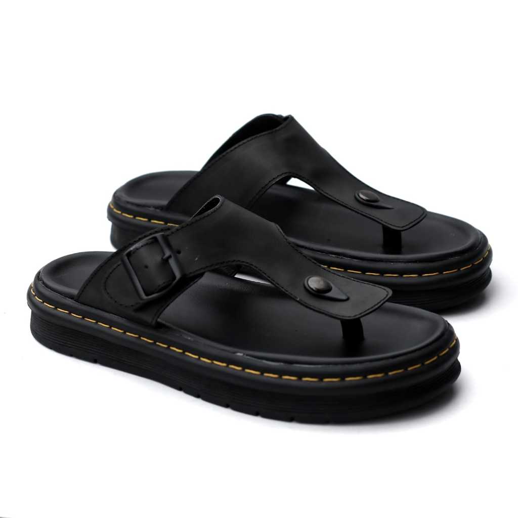 Sandal Kasual Hitam Kulit Jepit Docmart Pria