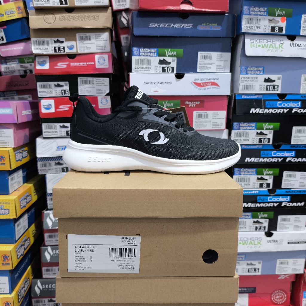 Sepatu Olahraga Pria Astec Liu Running - Black