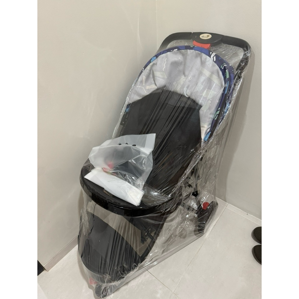 PRELOVED STROLLER LABEILLE