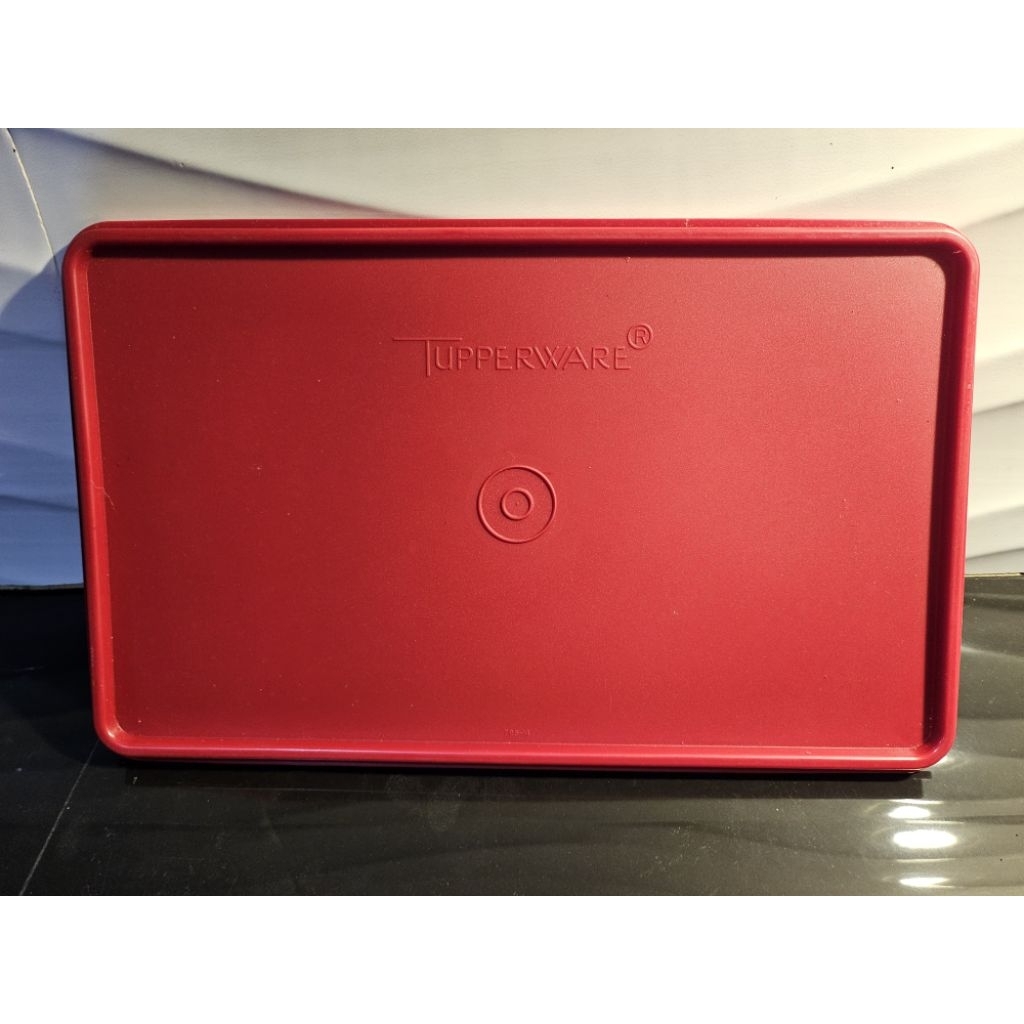 seal red keep n carry tupperware