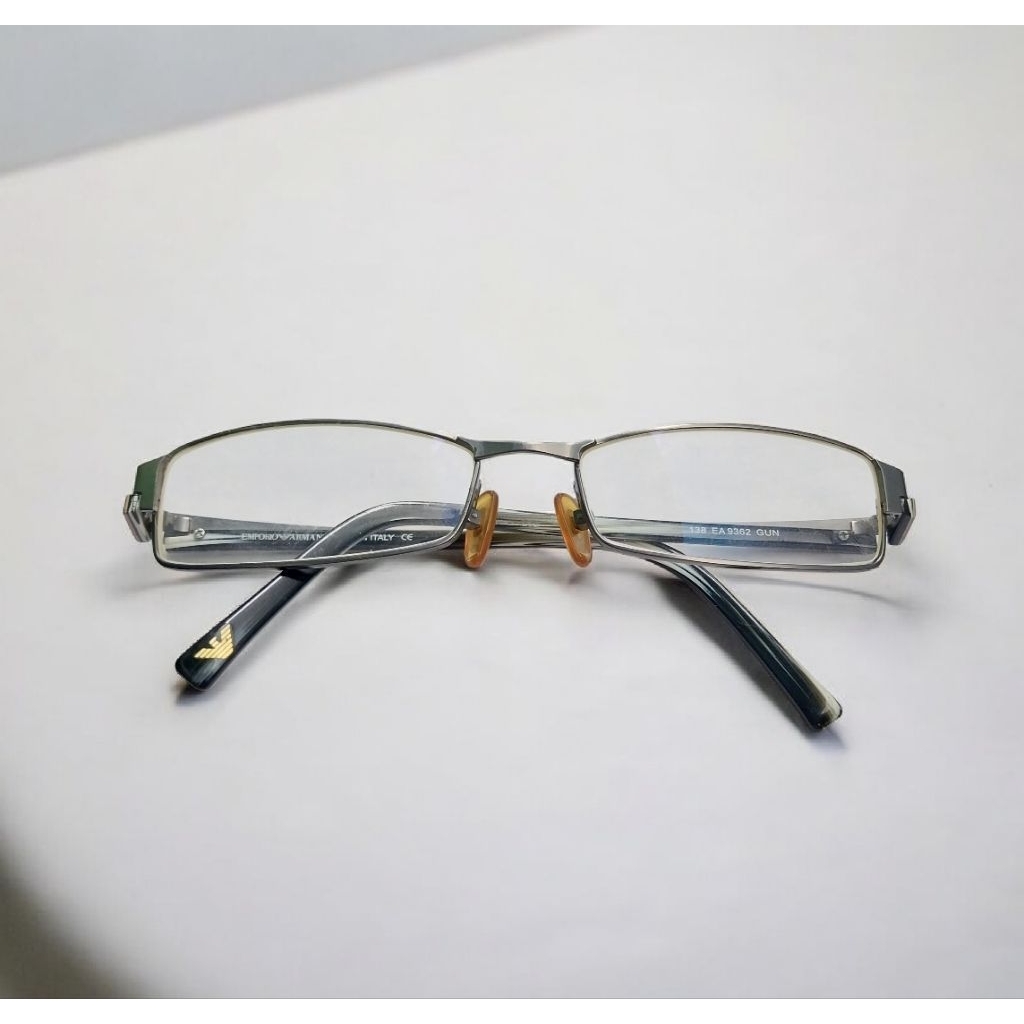frame kacamata emporio armani preloved good Kondisi