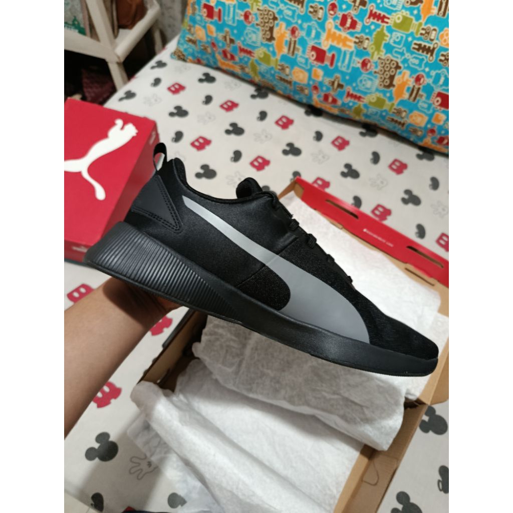 sepatu running puma fullblack