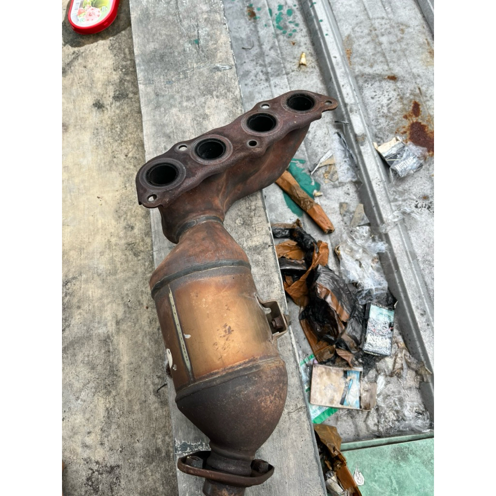 Katalis Header Knalpot ori copotan Avanza Xenia Rush Terios Vvti