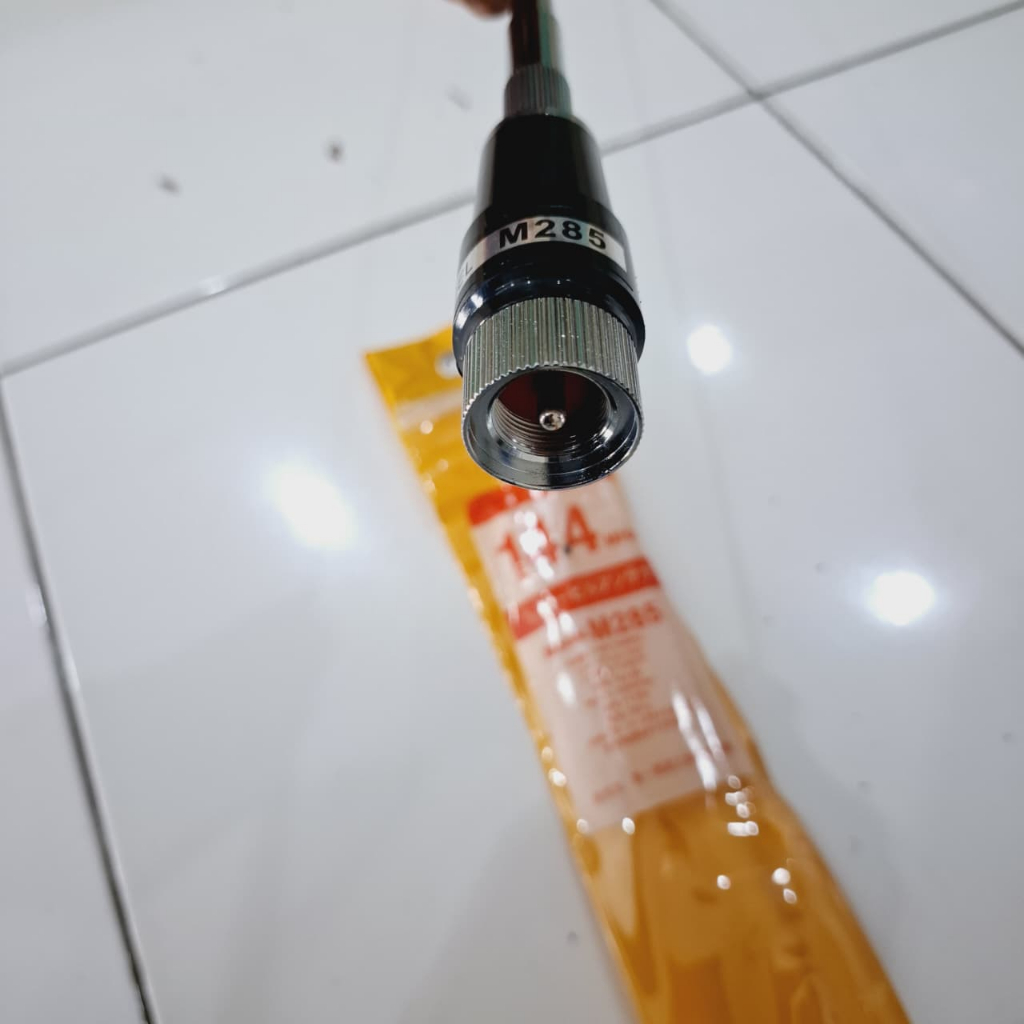 Antena Larsen M-285, Antenna Mobil VHF M285 , Antena Diamond 136cm 140-174MHz