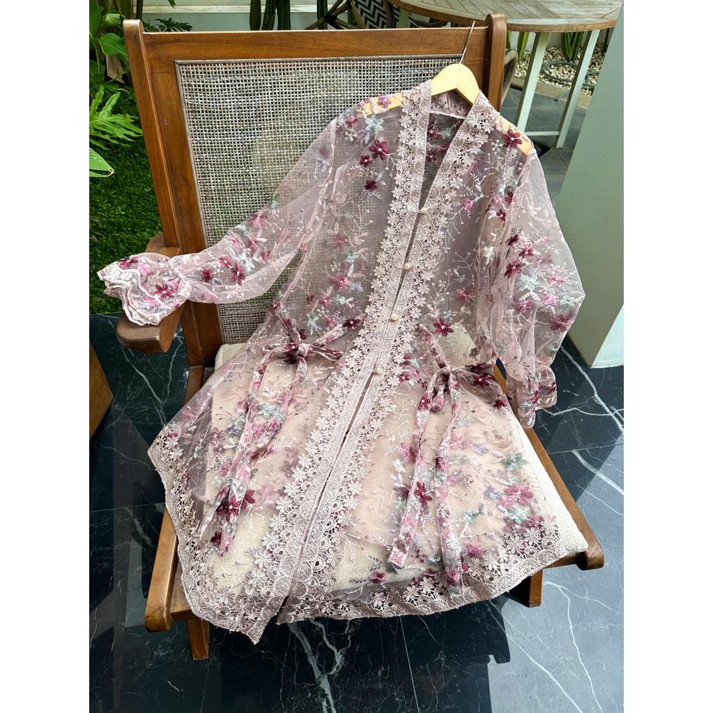 OUTER TILE GARDEN BRUKAT OUTER KEBAYA KONDANGAN PREMIUM