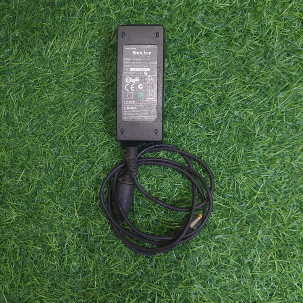 ADAPTOR CHARGER LAPTOP BEKAS HUNTKEY 19V 2.1A