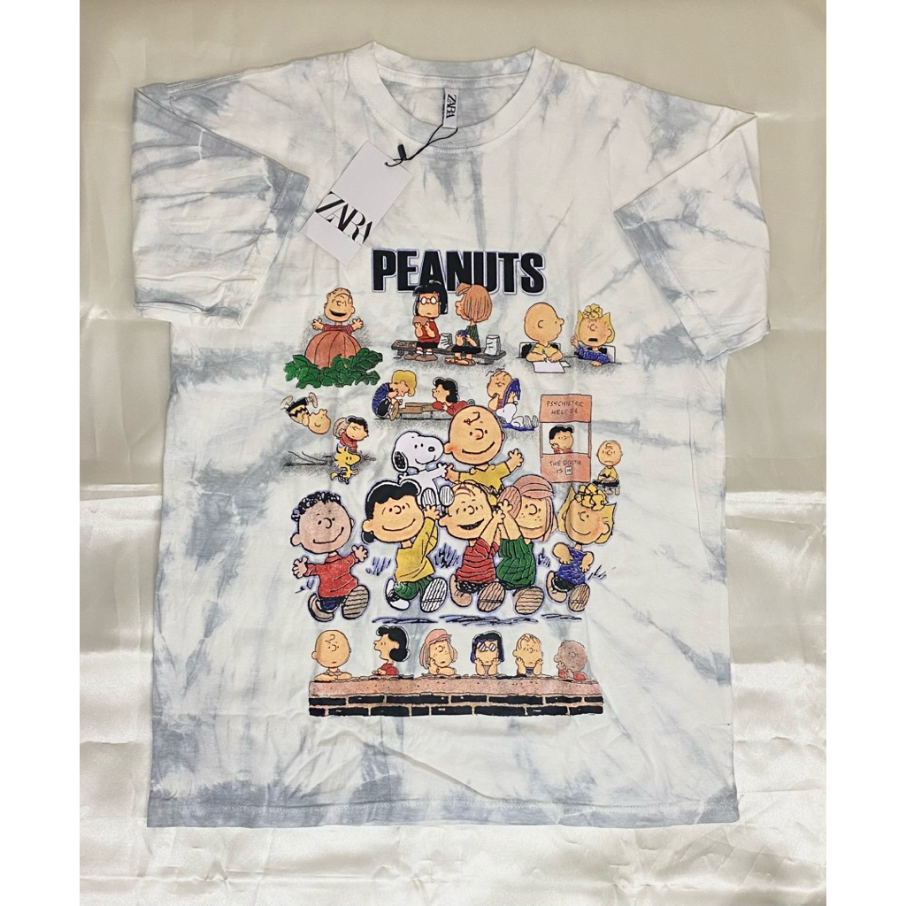 Kaos Wanita (Unisex) Motif Peanuts