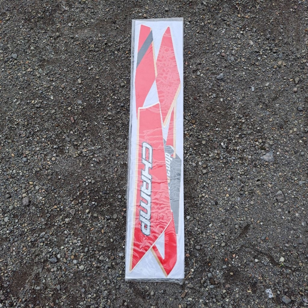 Striping striker body set yamaha alfa cham Nos New old stock