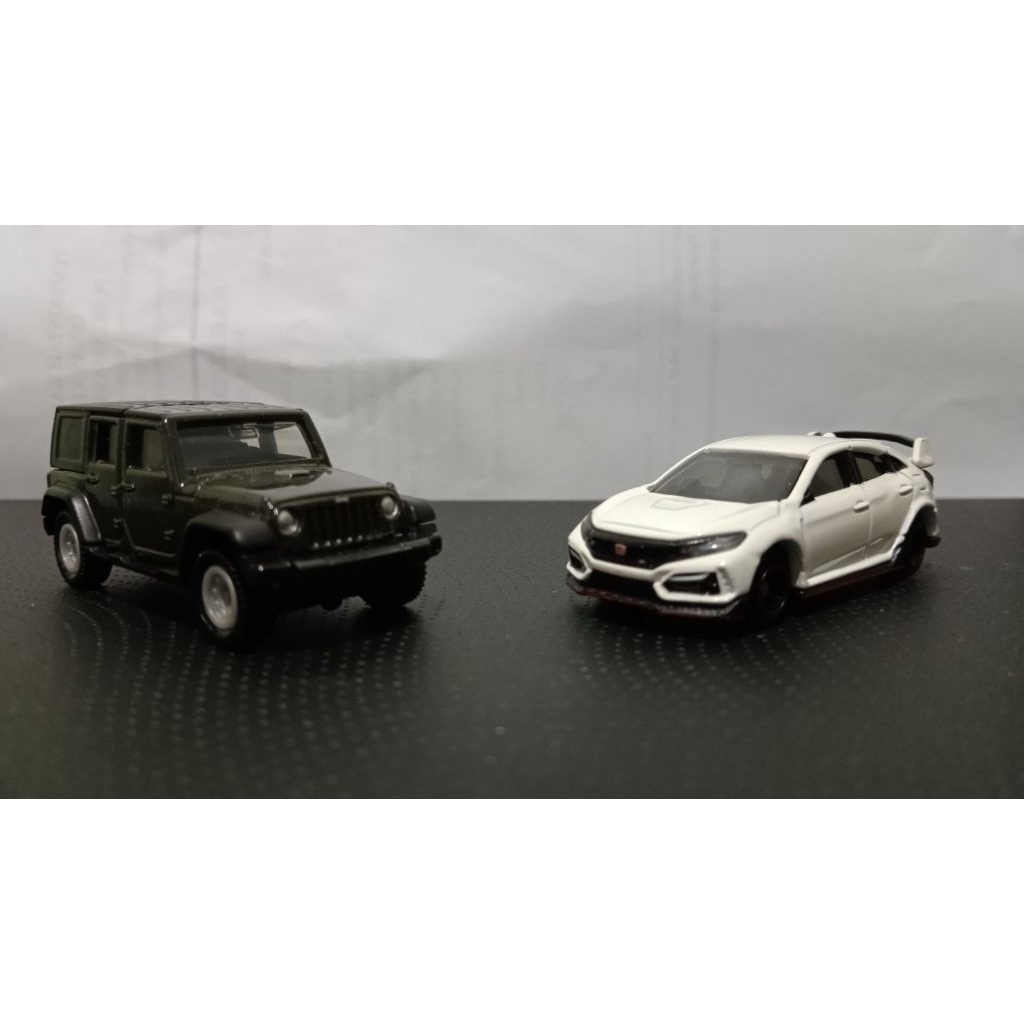 Tomica Honda Civic Type R + Jeep Wrangler (take all)