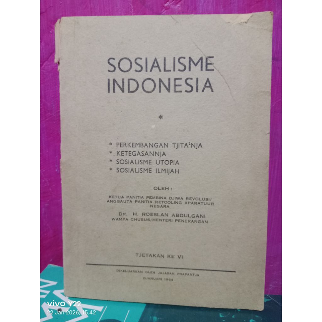 Buku bekas sosialisme indonesia