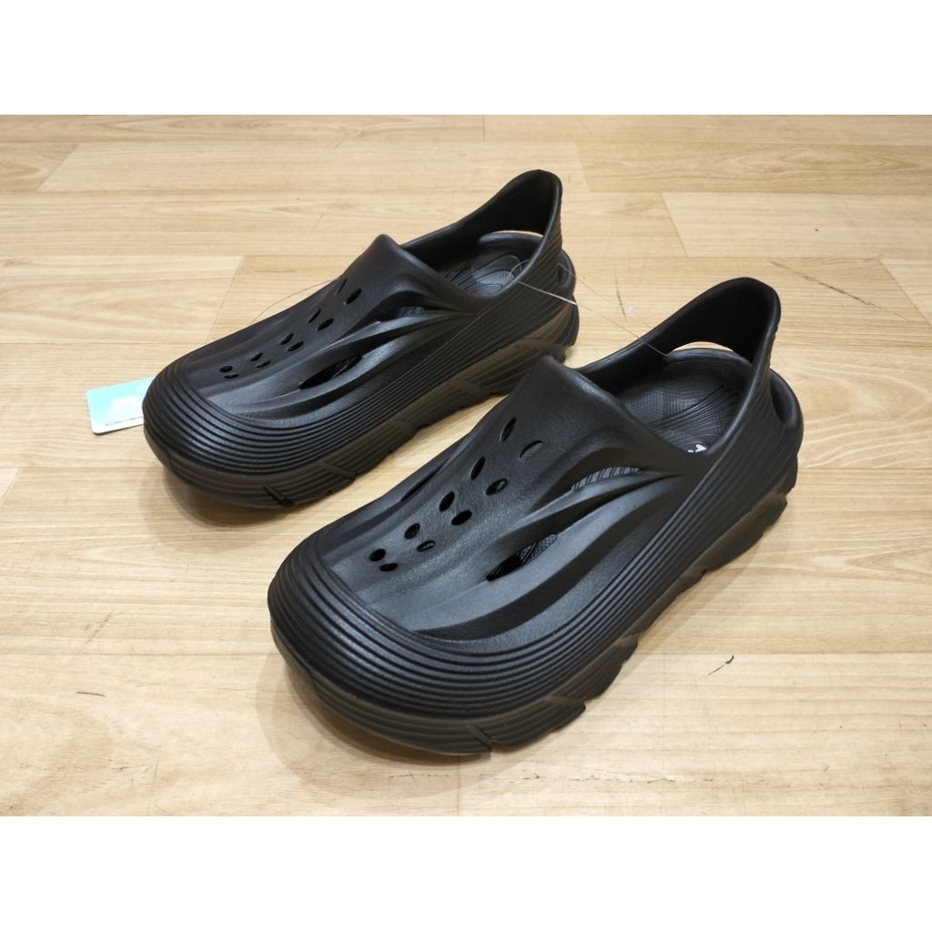 Sandal Selop Pria Bata Float Bahan Full Karet  Sepatu Sandal Pria Anti Air Warna Hitam