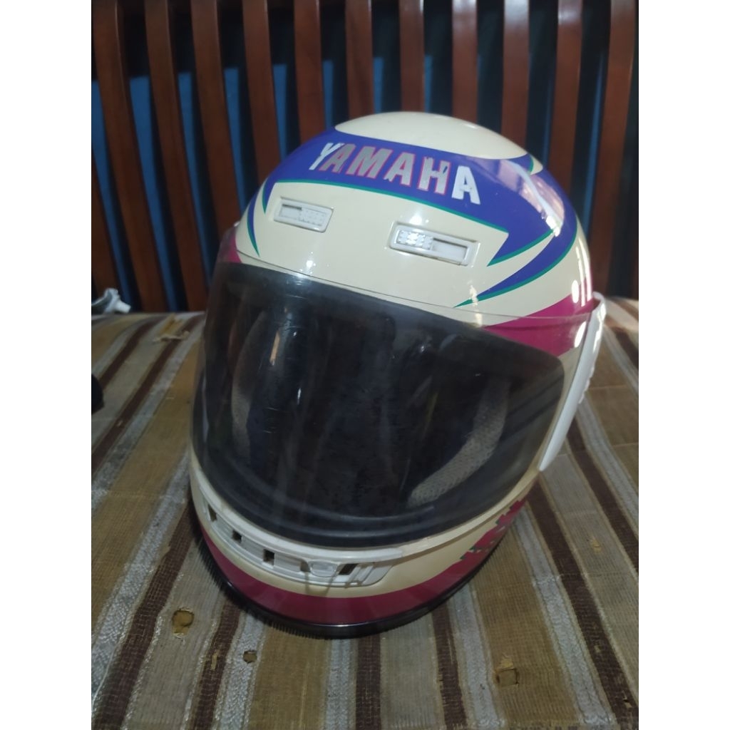 HELMET YAMAHA by shoei