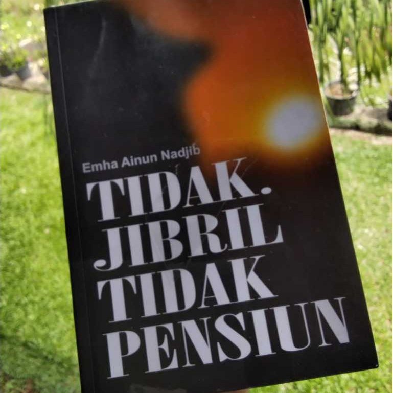 Emha Ainun Nadjib Tidak. Jibril Tidak Pensiun Buku Non Fiction Agama Bahasa Indonesia Preloved