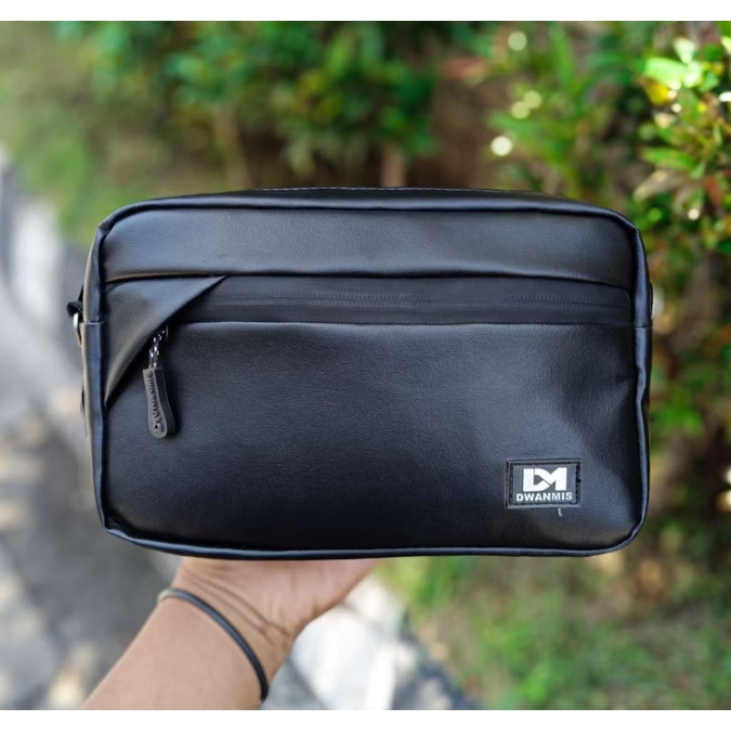 PRELOVED Handbag Branded Exclusive Black Waterproof / Tas Pria Multifungsi Anti Air / Clutch Bag Sel