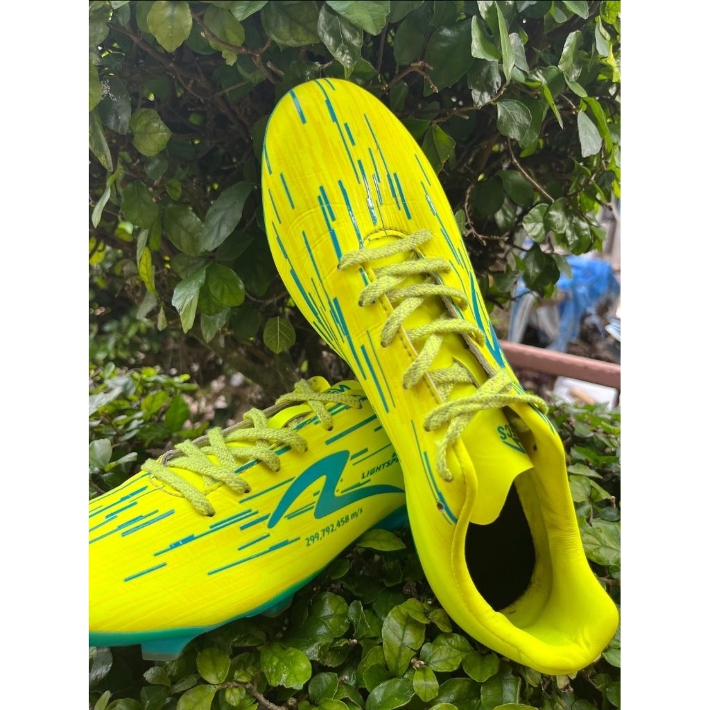 SPECS LIGHTSPEED REBORN / Safety Yellow