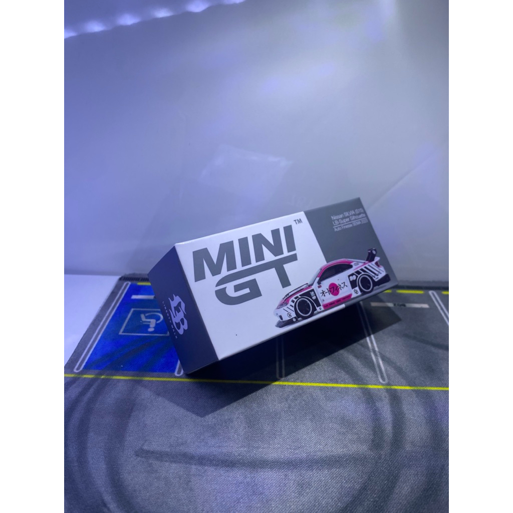 Mini GT Nissan Silvia S15 Auto Finesse SEMA 2023