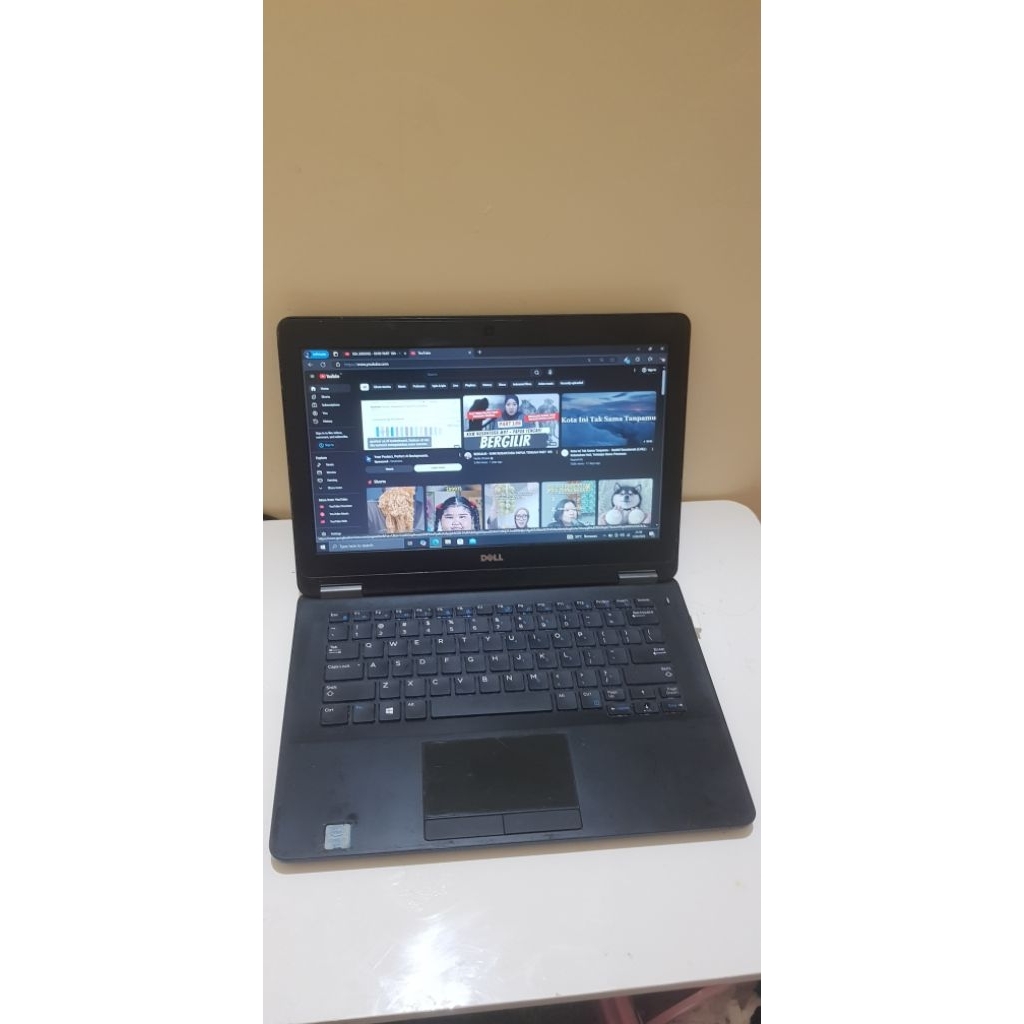 Laptop Dell E7270 i7 gen 6