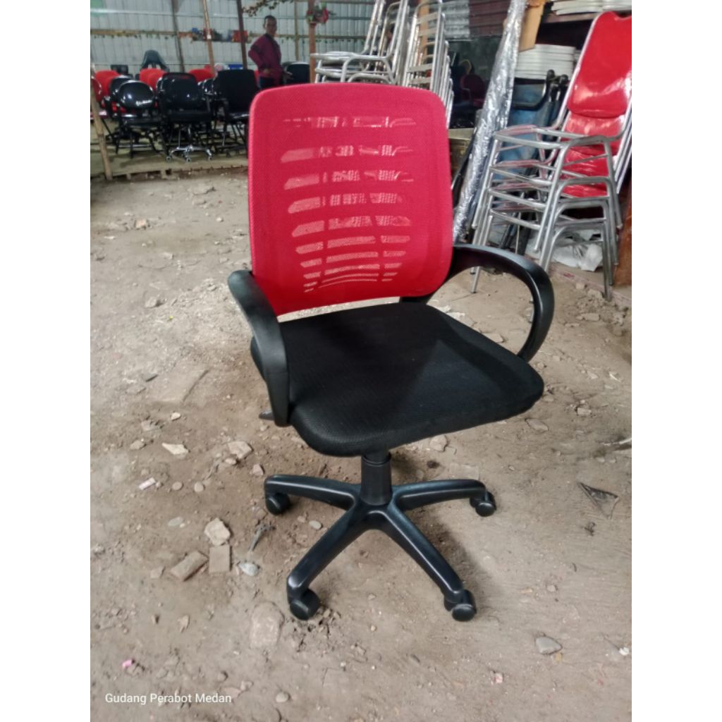 Kursi Kantor Bekas Murah / Berbagai Macam Bangku Kantor Bekas