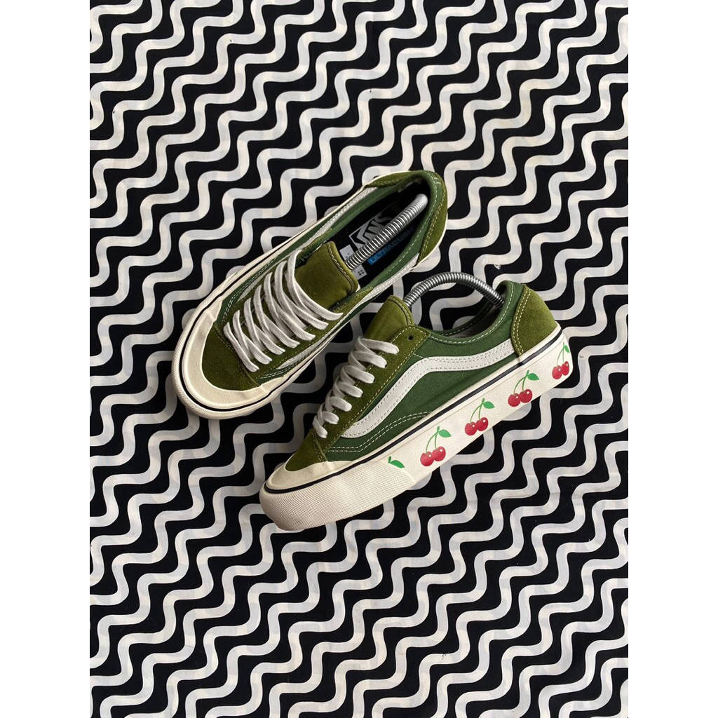 vans style 36 decon sf