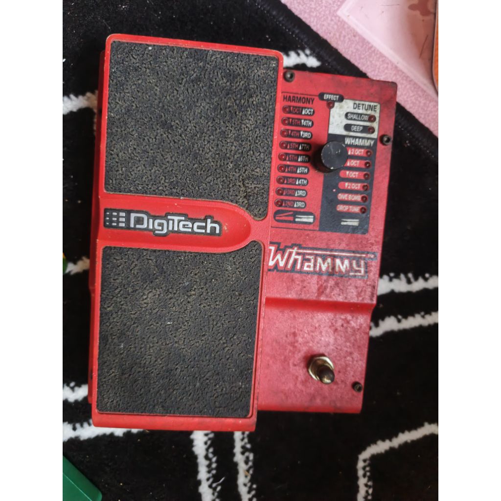 digitech whammy pedal efek gitar