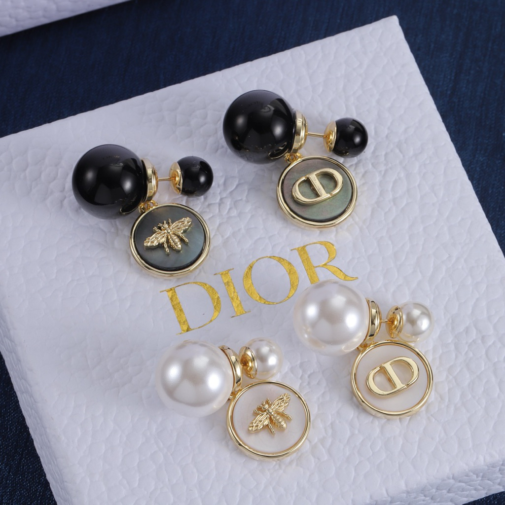 Anting Mutiara DIO* Baru Anting Stud Wanita Anting Mutiara Ukuran Hitam dan Putih