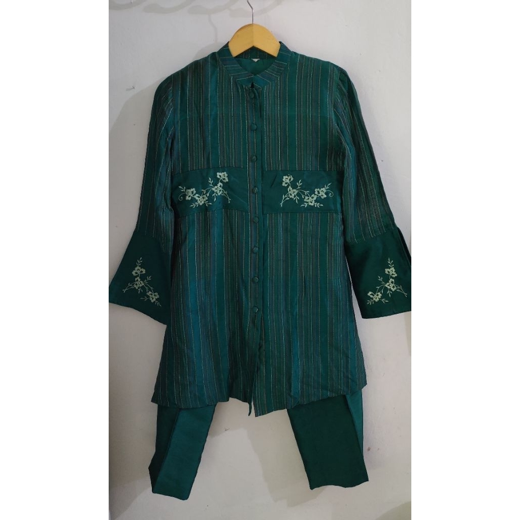 PRELOVED setelan wanita / setelan tunik