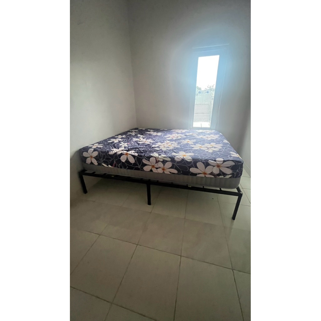 Tempat Tidur Zinus Yelena 180x200