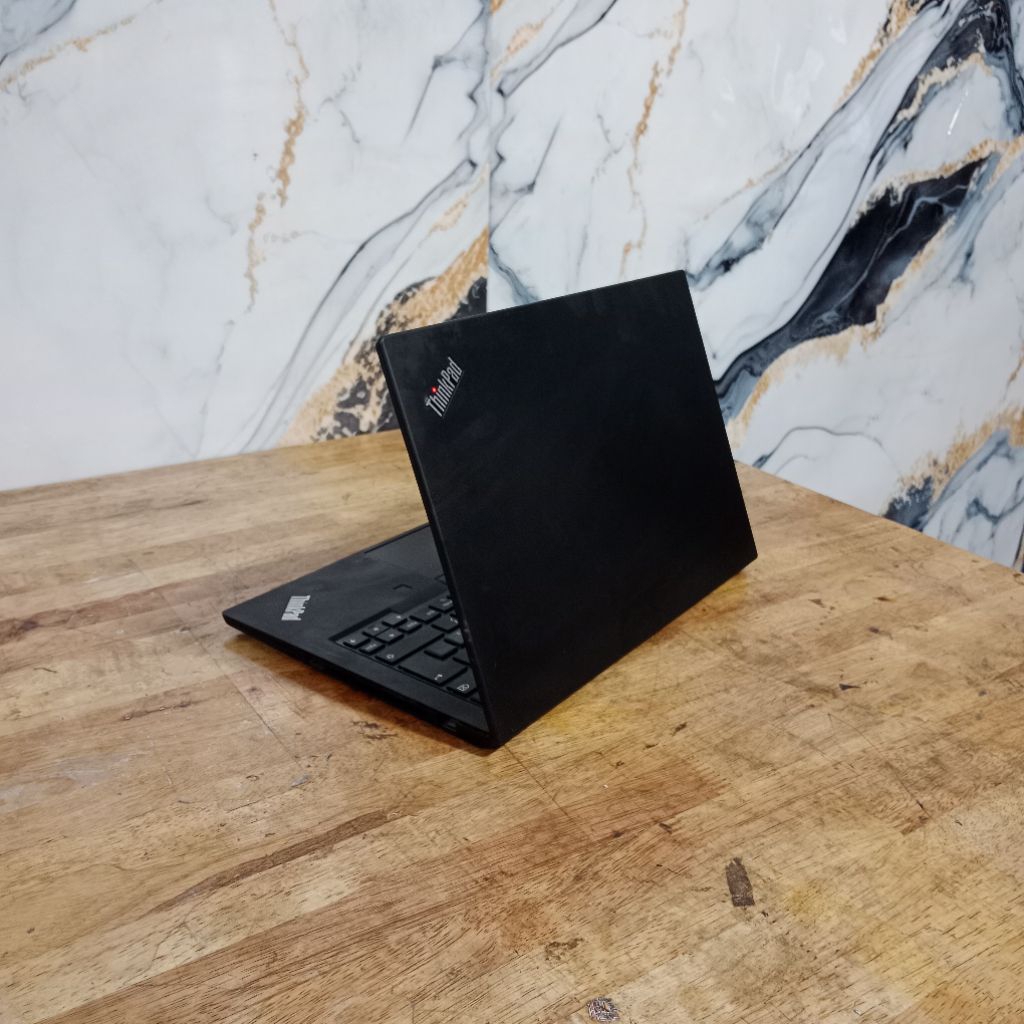 LAPTOP LENOVO T490 TOUCHSCREEN