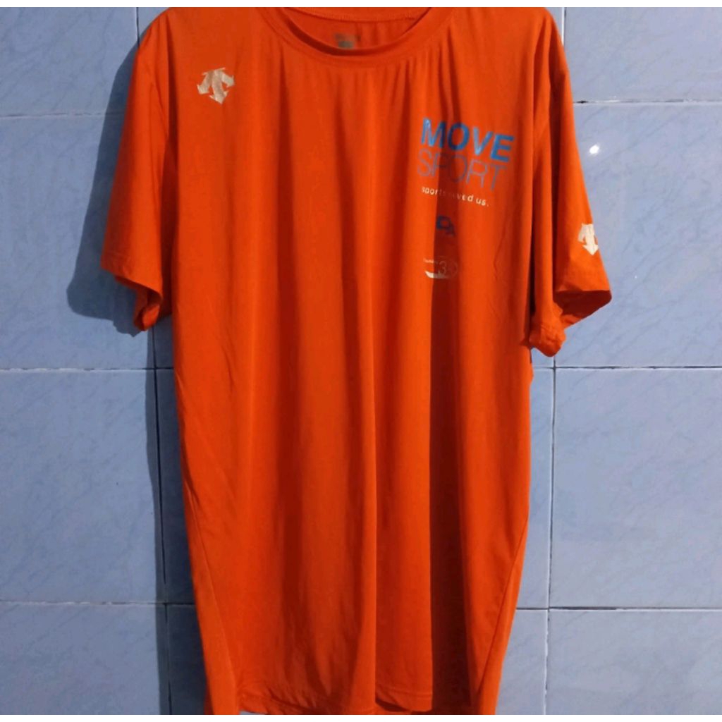 kaos olahraga descente orange