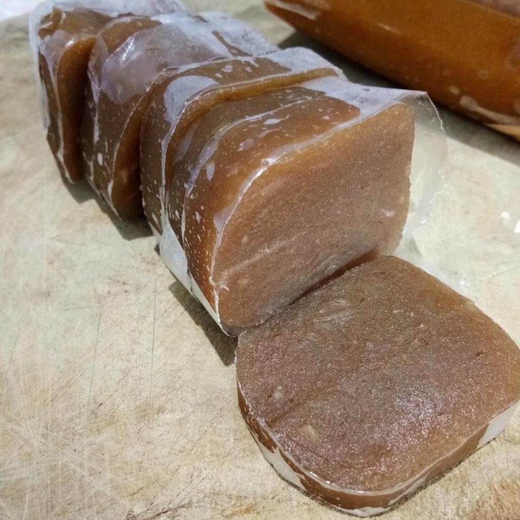 DODOL DURIAN KHAS SINGKAWANG KALIMANTAN 500 GRAM DODOL DURIAN KHAS KALIMANTAN 1KG Dodol Durian Kalim