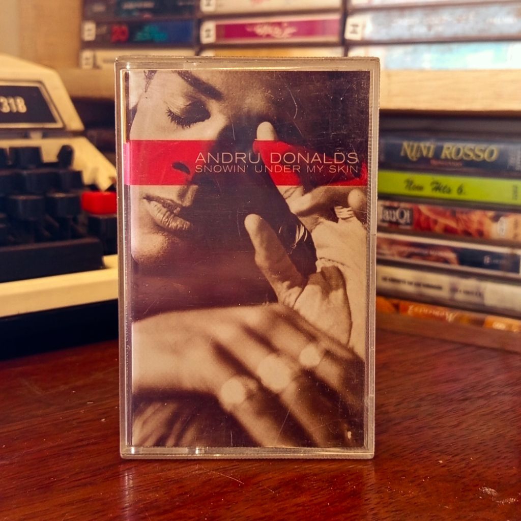 Kaset Pita Andru Donalds - Snowin' Under My Skin