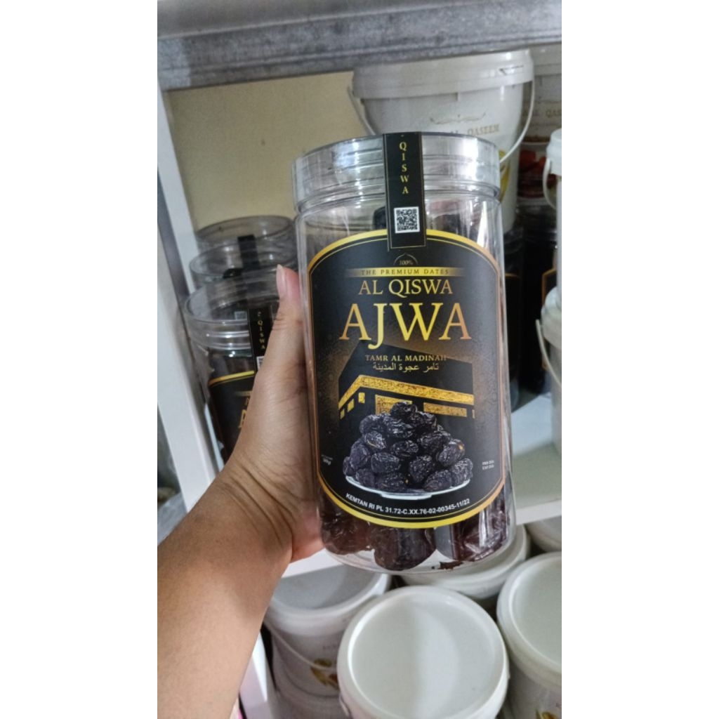 Kurma Ajwa Alqiswa kemasan toples 500gram