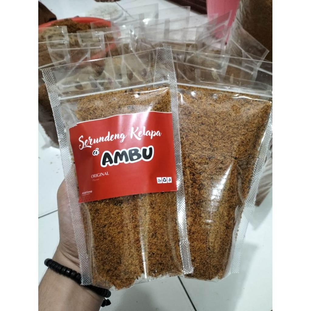 Serundeng Kelapa Khas Ciamis/Serundeng Asli Original 100 Gram