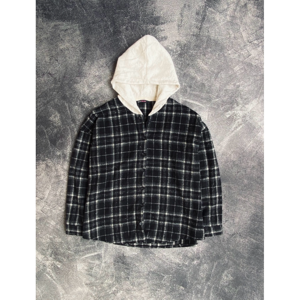 Kemeja Hoodie Wool boxy