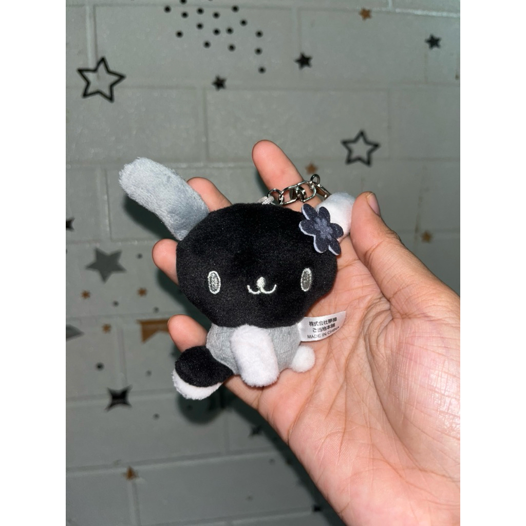 Usahana Keychain Hitam