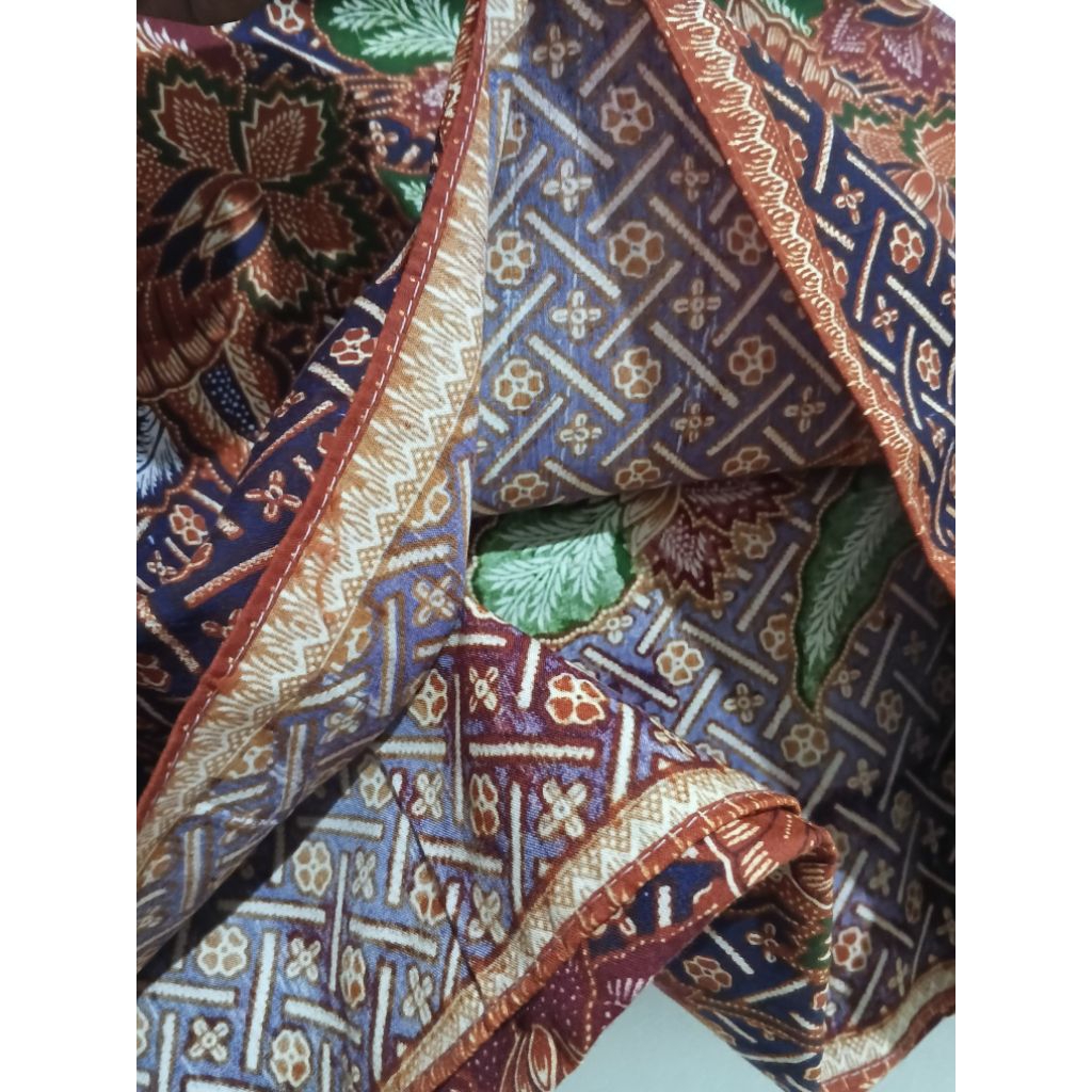 kain gendong / Jarik Preloved