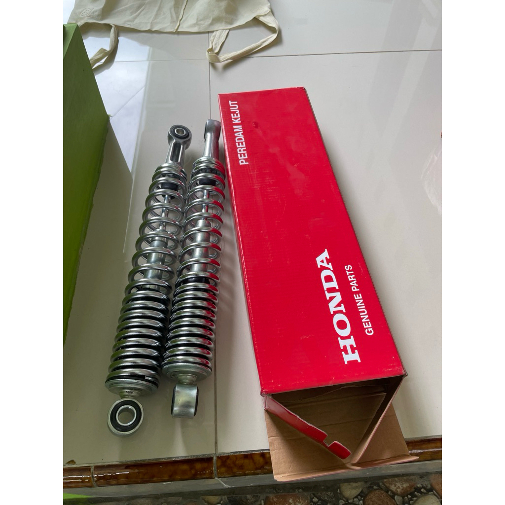 Shock belakang ori supra X 100 / supra fit