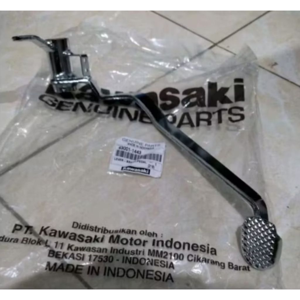 pedal rem belakang blitz blitz r original