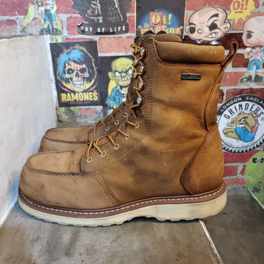 stell toe Danner river shoes