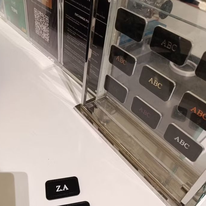 [KHUSUS PEMBELIAN TAS] Emboss Grafir Nama Patch