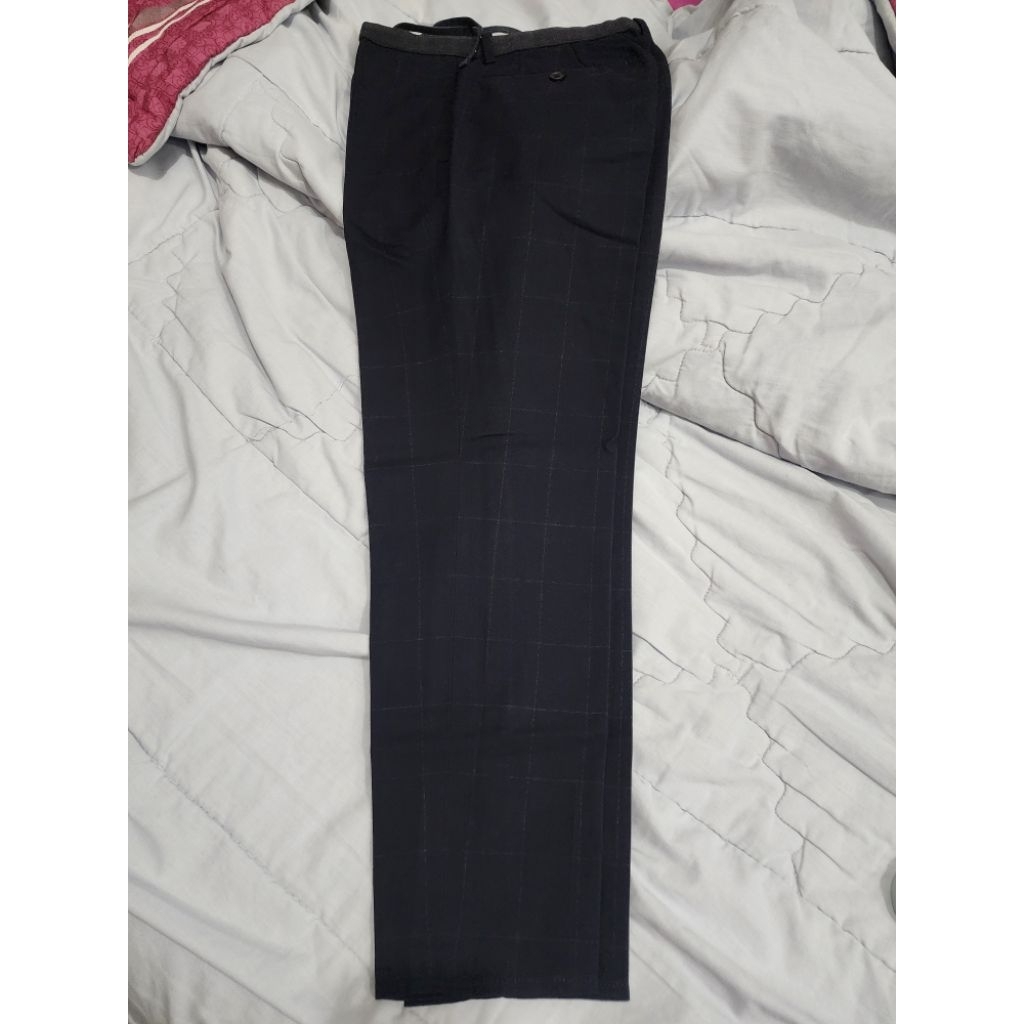 Celana Uniqlo Ankle Pants Hitam Tartan Halus Nyaris Tidak Terlihat Sz M Liping 76 sd 84 cm Pinggang 
