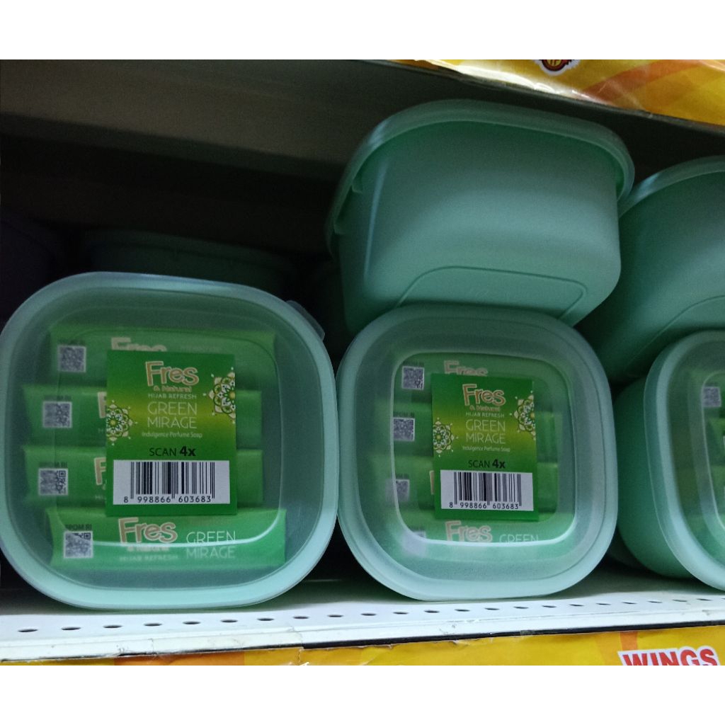sabun mandi fresh n natural hijab green mirage lunchbox isi 4