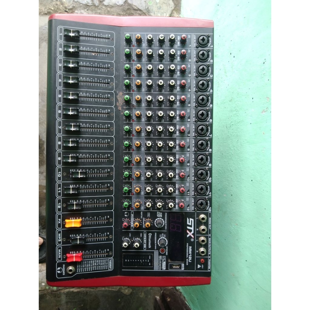 mixer STX 12 channel USB Bloototh bekas